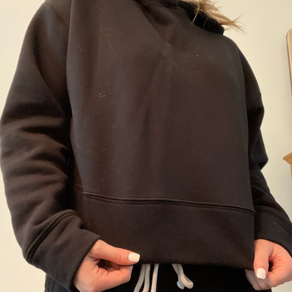 Zara Black hoodie (semi cropped)